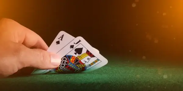 Blackjack asztal kártyákkal